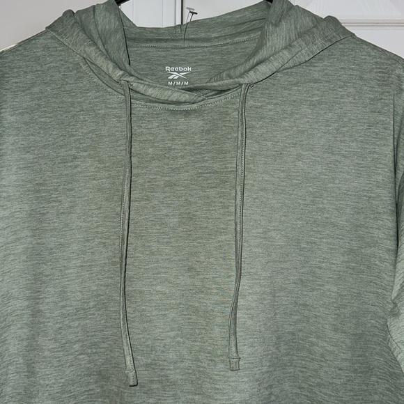 Reebok hoodie - Picture 4 of 6